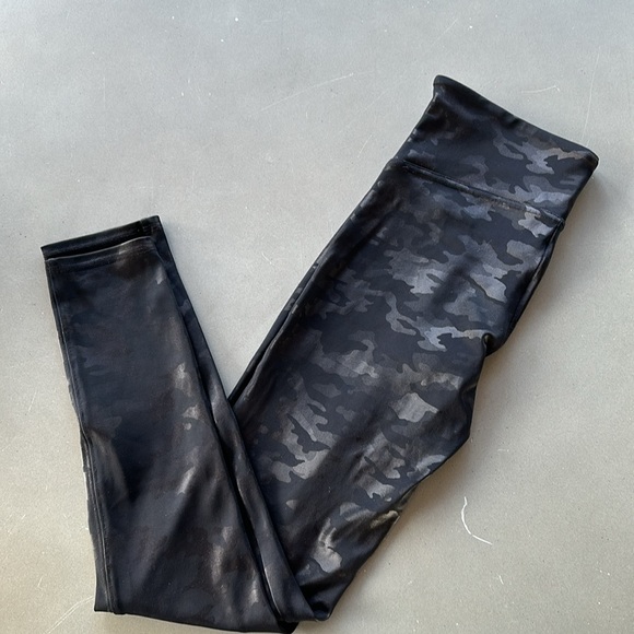 SOLD 🩷Spanx | Faux Leather Leggings in Matte Black Camo - Picture 3 of 5